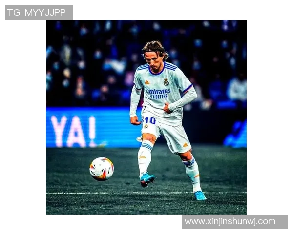 西班牙足球明星盘点:从传奇到新星的辉煌历程与成就 西班牙足球明星盘点:从传奇到新星的辉煌历程与成就