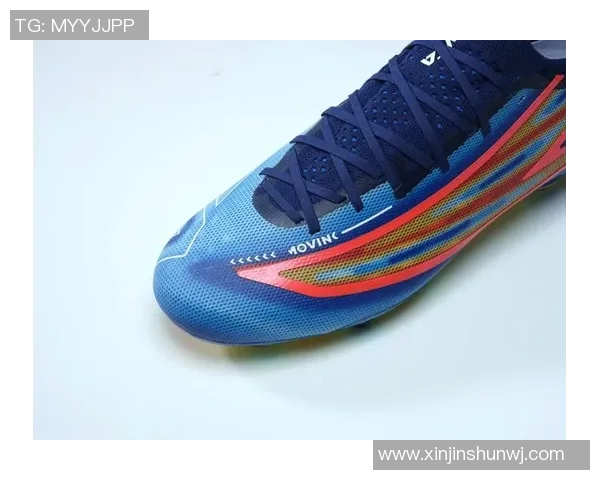 足球明星专属跑步鞋揭秘助力运动表现与时尚风潮的完美结合 足球明星专属跑步鞋揭秘助力运动表现与时尚风潮的完美结合